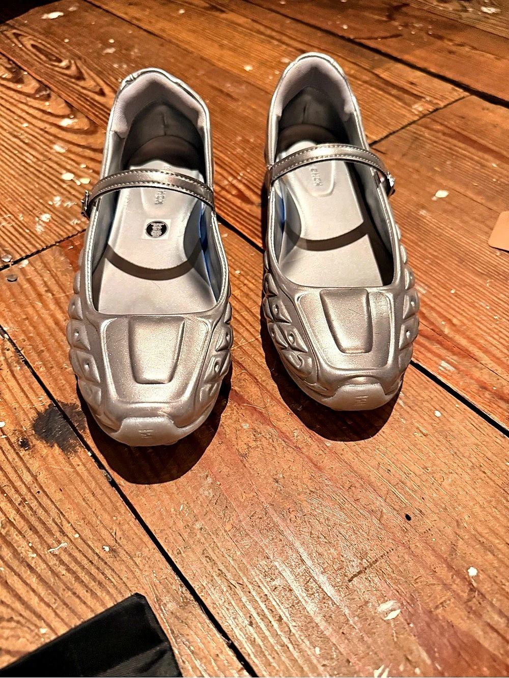 Nike Shox Metallic Mary Jane Shoes US 8.5